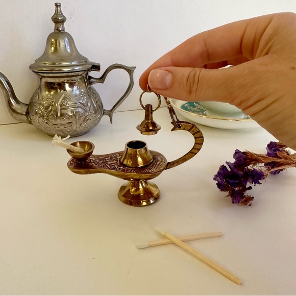 SOLD Aladdin Style Tiny Brass Oil Lamp - Picture 3 of 4